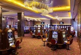 Colourful slot game reels spinning on the 125 ph platform